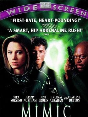 Tehlikeli Yaratıklar posteri