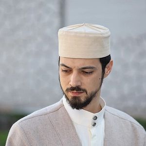 Fotoğraf Kızıl Goncalar