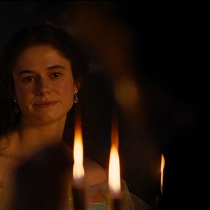 Fotoğraf Alison Oliver