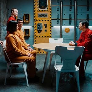 Fotoğraf Bir Zamanlar Gelecek: 2121