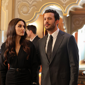 Fotoğraf Aşk ve Gözyaşı