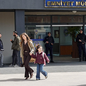 Fotoğraf Güller ve Günahlar