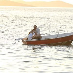 Fotoğraf Üç Kız Kardeş