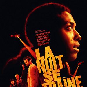 Fotoğraf La Nuit se traîne