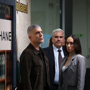 Fotoğraf Kızıl Goncalar