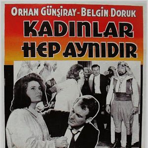 Fotoğraf Kadınlar Hep Aynıdır