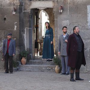 Fotoğraf Kara Ağaç Destanı