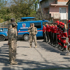 Fotoğraf Arka Sokaklar