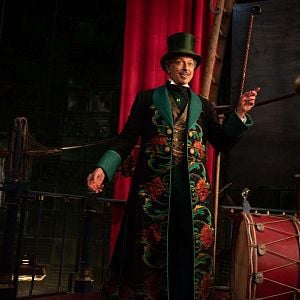 Fotoğraf Wicked: İyilik Uğruna