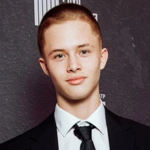 Fotoğraf Leon Kemstach