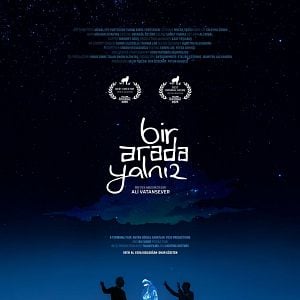 Fotoğraf Bir Arada Yalnız