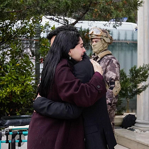 Fotoğraf Güller ve Günahlar