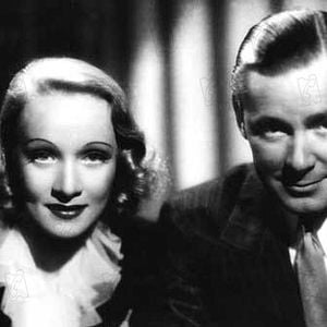 Fotoğraf Herbert Marshall