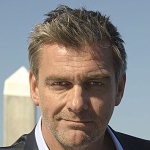 Fotoğraf Ray Stevenson