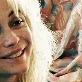 Fotoğraf Kayıp Aranıyor: Debra Winger