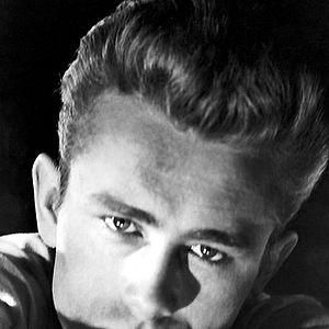 Fotoğraf Asi Gençlik