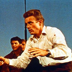 Fotoğraf Asi Gençlik