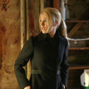 Fotoğraf Poppy Montgomery