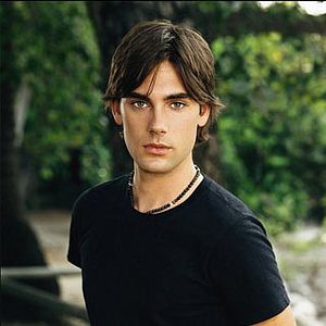 Fotoğraf Drew Fuller