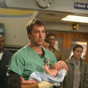 Fotoğraf Noah Wyle