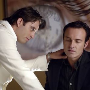 Fotoğraf Julian McMahon