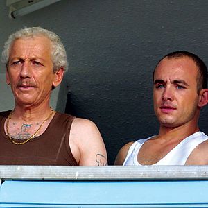 Fotoğraf Moni Moshonov