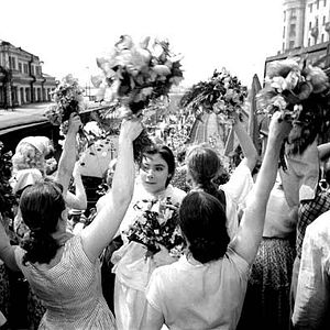 Fotoğraf Letyat Zhuravli