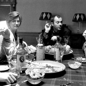 Fotoğraf Mezarını Derin Kaz