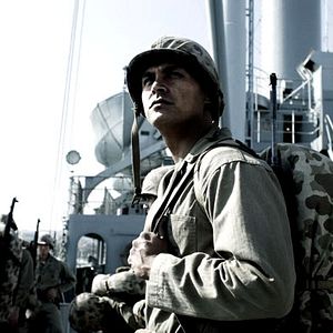 Fotoğraf Adam Beach