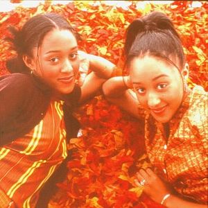 Fotoğraf Sister, Sister