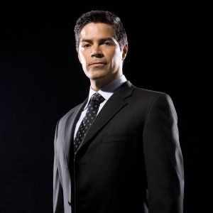 Fotoğraf Esai Morales