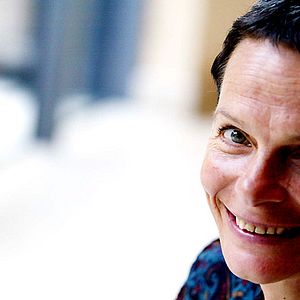 Fotoğraf Look Both Ways