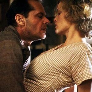 Fotoğraf Postacı Kapıyı İki Kere Çalar