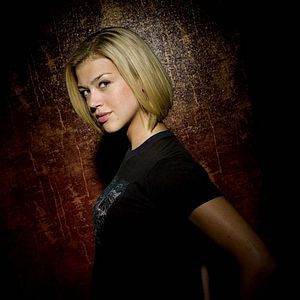 Fotoğraf Adrianne Palicki