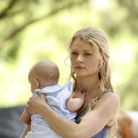 Fotoğraf Emilie de Ravin