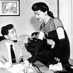 Fotoğraf Force Of Evil