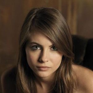 Fotoğraf Willa Holland