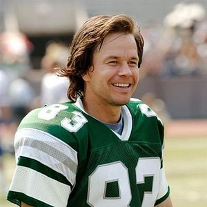 Fotoğraf Invincible