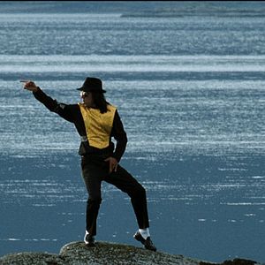 Fotoğraf Mister Lonely