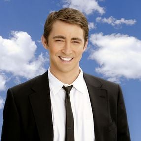 Fotoğraf Pushing Daisies