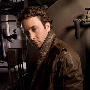 Fotoğraf Alex O'Loughlin
