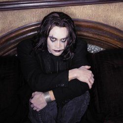 Fotoğraf The Crow : Stairway to Heaven