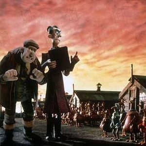 Fotoğraf Tavuklar Firarda