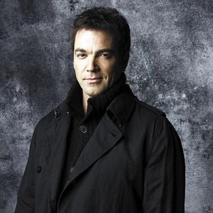 Fotoğraf Jon Tenney