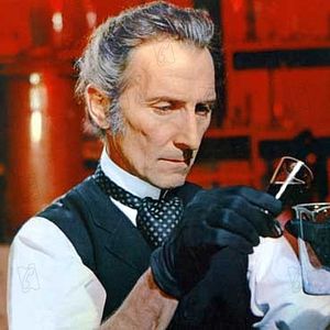 Fotoğraf Peter Cushing