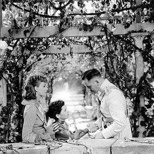 Fotoğraf Fredric March