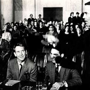 Fotoğraf Advise and Consent