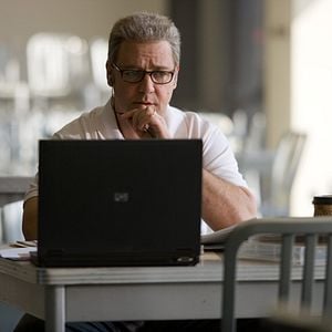 Fotoğraf Yalanlar Üstüne