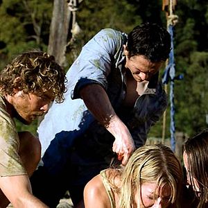 Fotoğraf Lanetli Topraklar