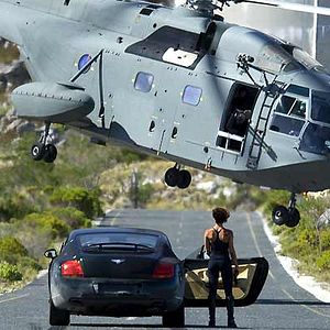 Fotoğraf Rhona Mitra